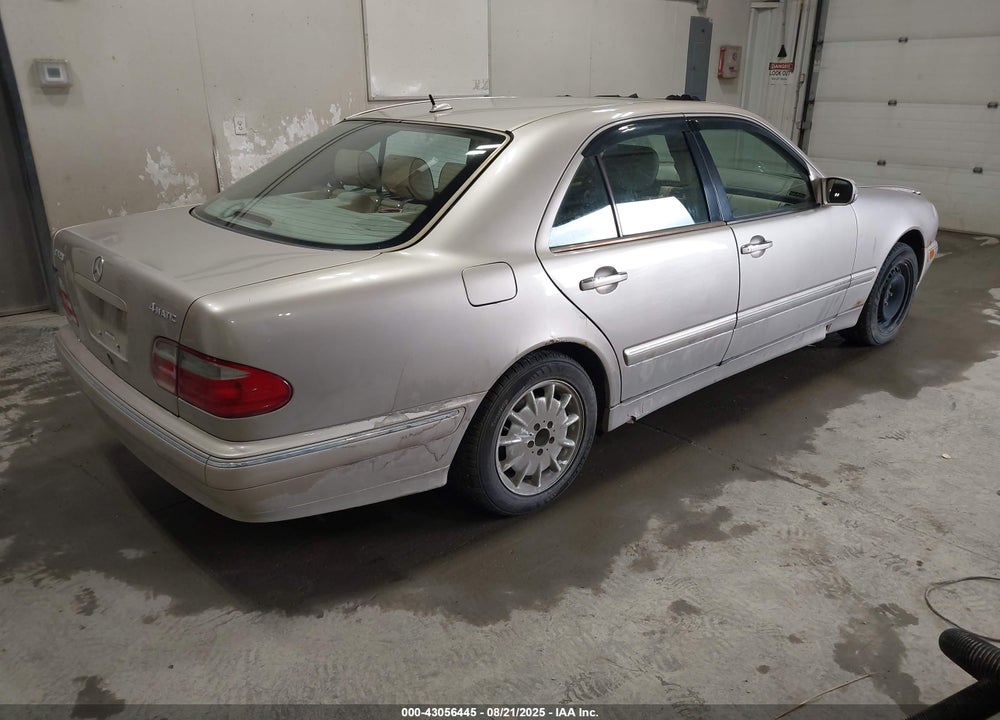 2002 MERCEDES-BENZ E 320 4M/4M SPECIAL EDITION VIN: WDBJF82J72X069252