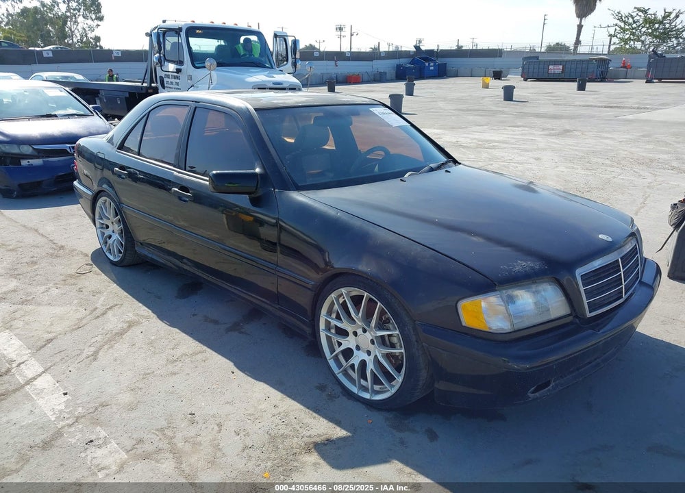 1999 MERCEDES-BENZ C 43 VIN: WDBHA33E4XF768854