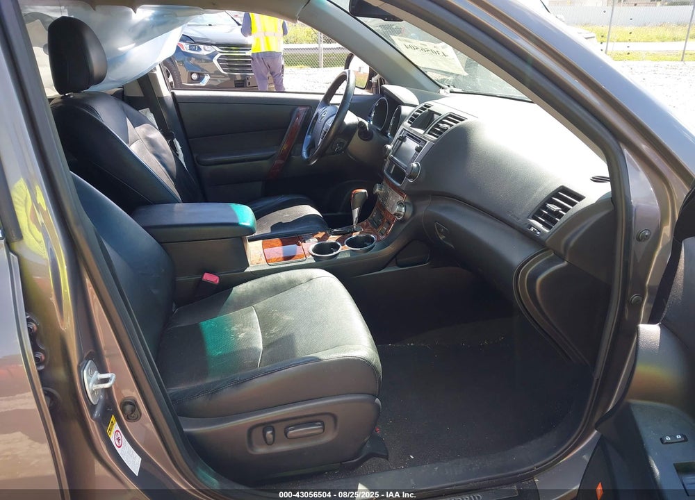 2013 TOYOTA HIGHLANDER HYBRID VIN: JTEDC3EHXD2011215