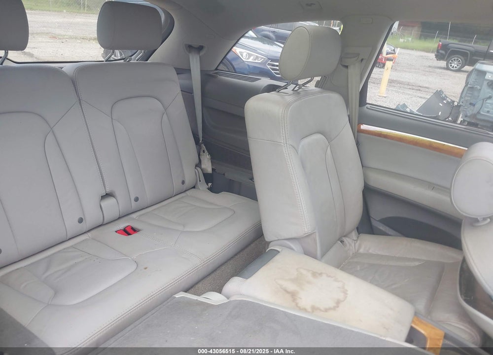 2007 AUDI Q7 VIN: WA1BV74L17D077495