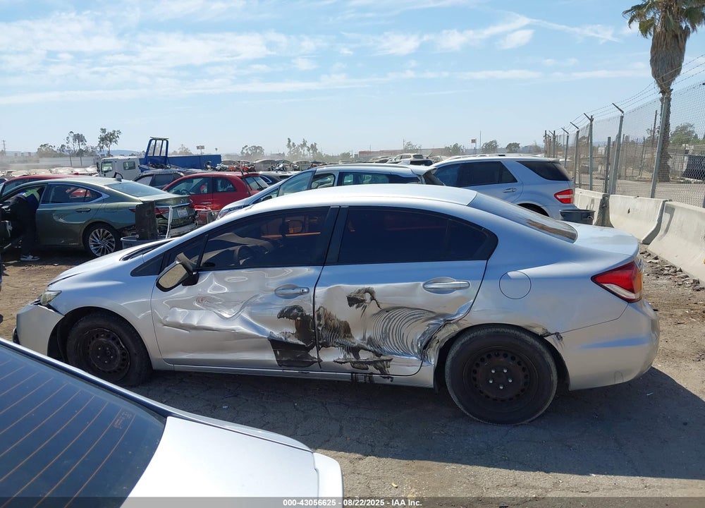 2015 HONDA CIVIC VIN: 2HGFB2F51FH560814