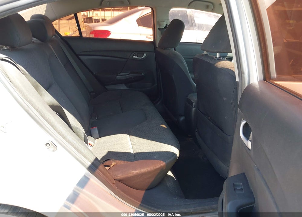2015 HONDA CIVIC VIN: 2HGFB2F51FH560814