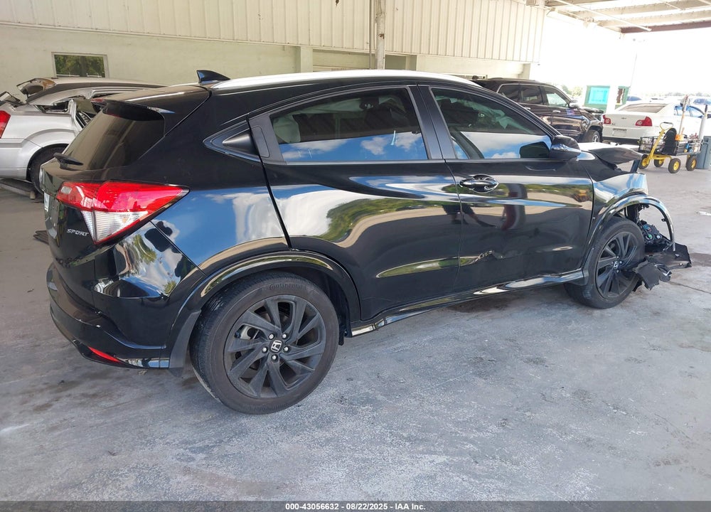 2021 HONDA HR-V VIN: 3CZRU5H14MM727323