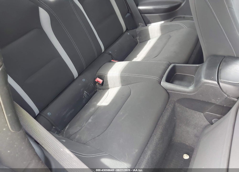 2022 CHEVROLET CAMARO RWD LT1 VIN: 1G1FE1R75N0103657