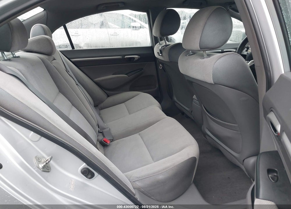 2008 HONDA CIVIC VIN: 1HGFA16828L026895