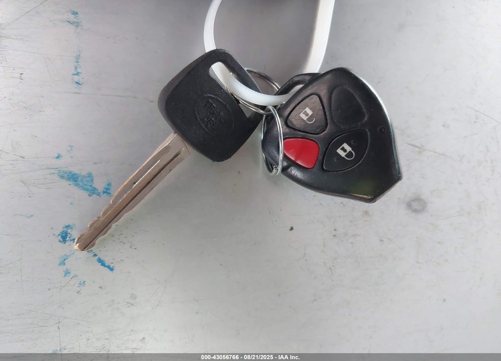 2007 TOYOTA RAV4 VIN: JTMZD33V775044658