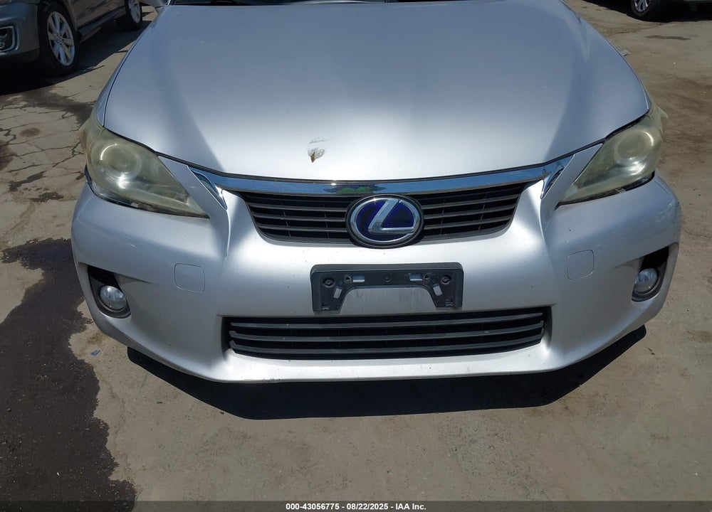 2011 LEXUS CT 200H VIN: JTHKD5BH3B2015398