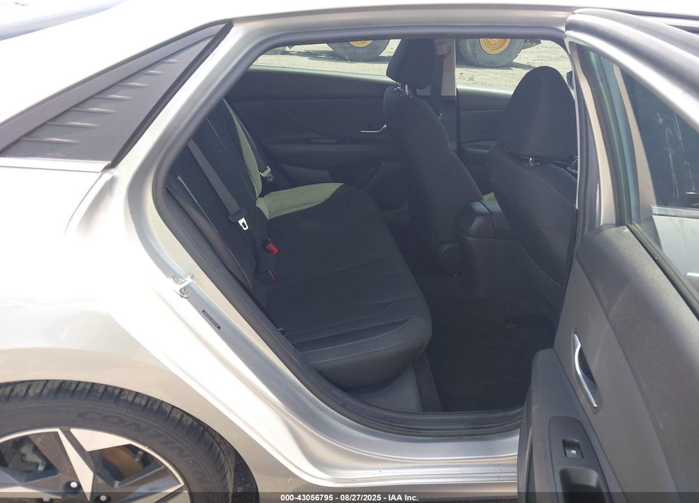 2021 HYUNDAI ELANTRA VIN: 5NPLN4AG5MH025969