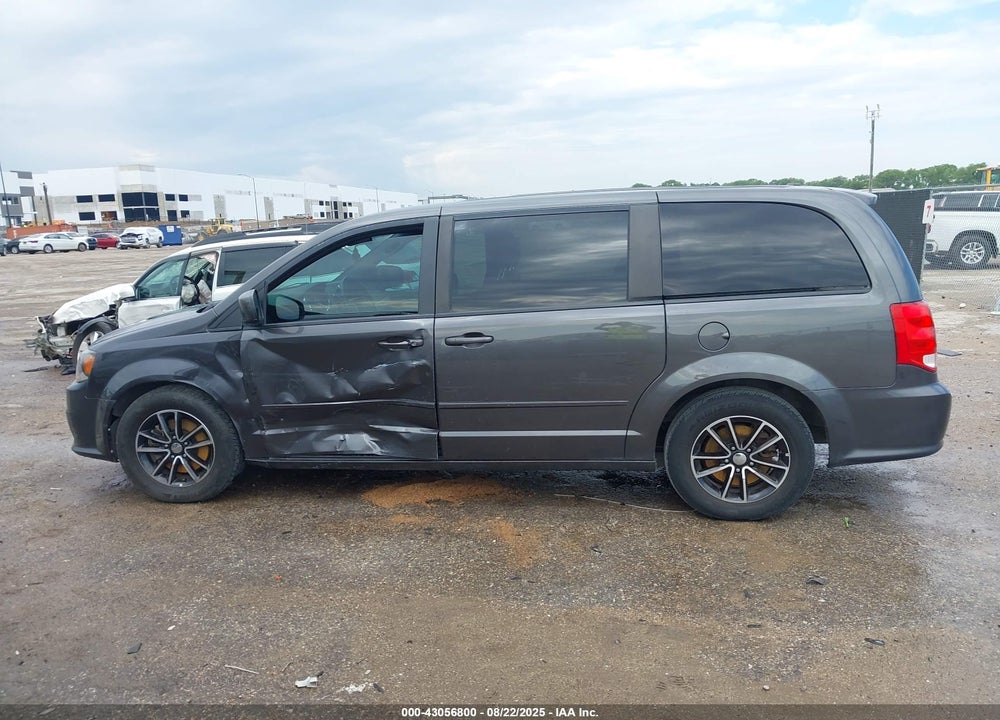 2016 DODGE GRAND CARAVAN R/T VIN: 2C4RDGEG5GR310395