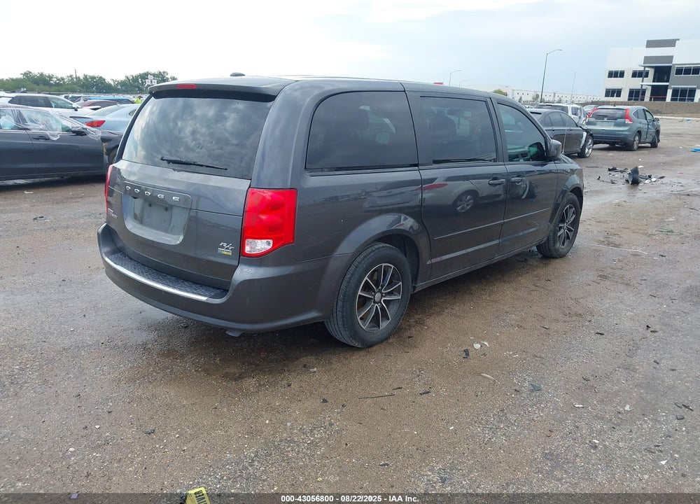 2016 DODGE GRAND CARAVAN R/T VIN: 2C4RDGEG5GR310395