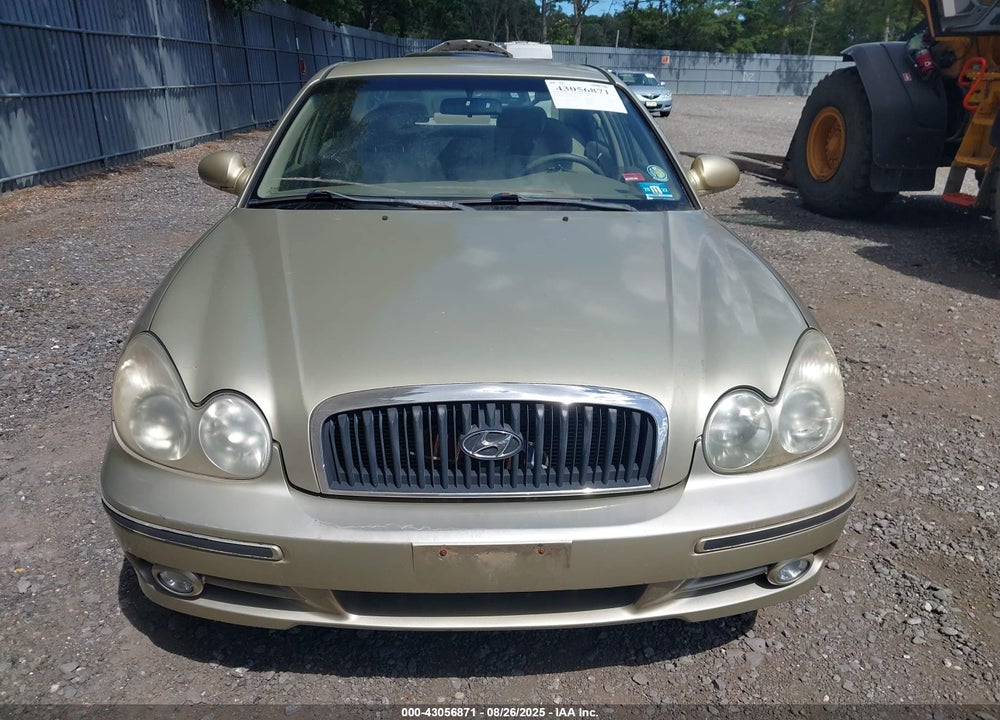 2004 HYUNDAI SONATA VIN: KMHWF35H04A933725