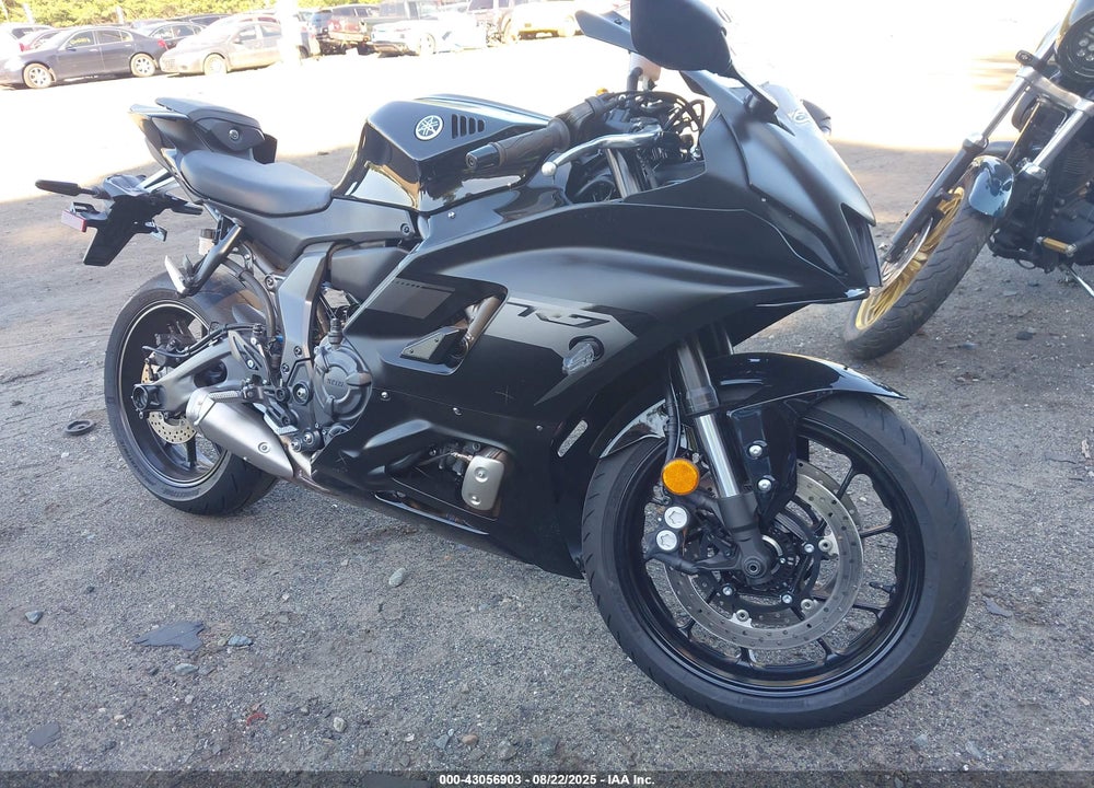 2025 YAMAHA YZFR7 VIN: JYARM38E5SA018435