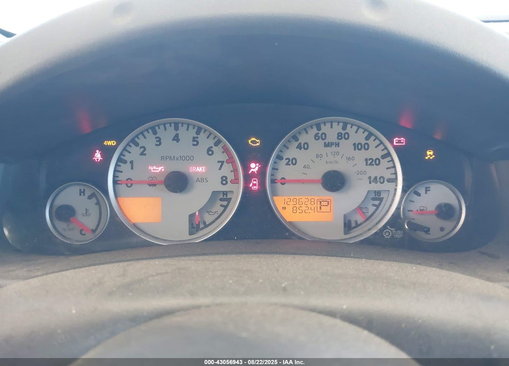 2015 NISSAN XTERRA VIN: 5N1AN0NWXFN662047
