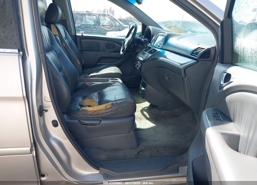 2005 HONDA ODYSSEY TOURING VIN: 5FNRL38855B051481