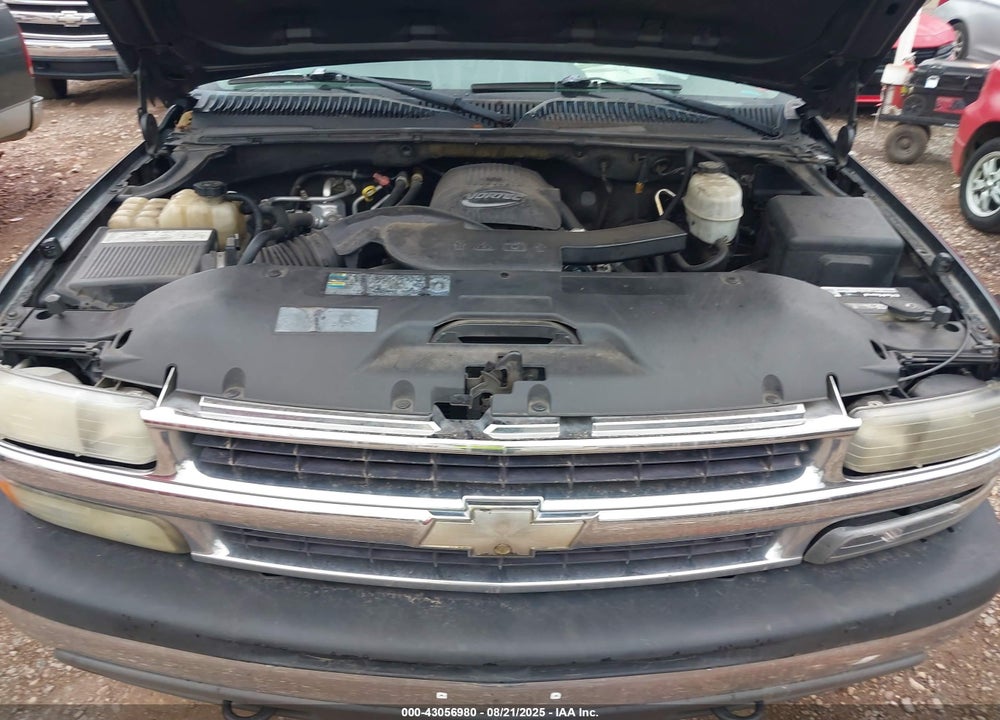 2005 CHEVROLET TAHOE LS VIN: 1GNEK13T05J220212