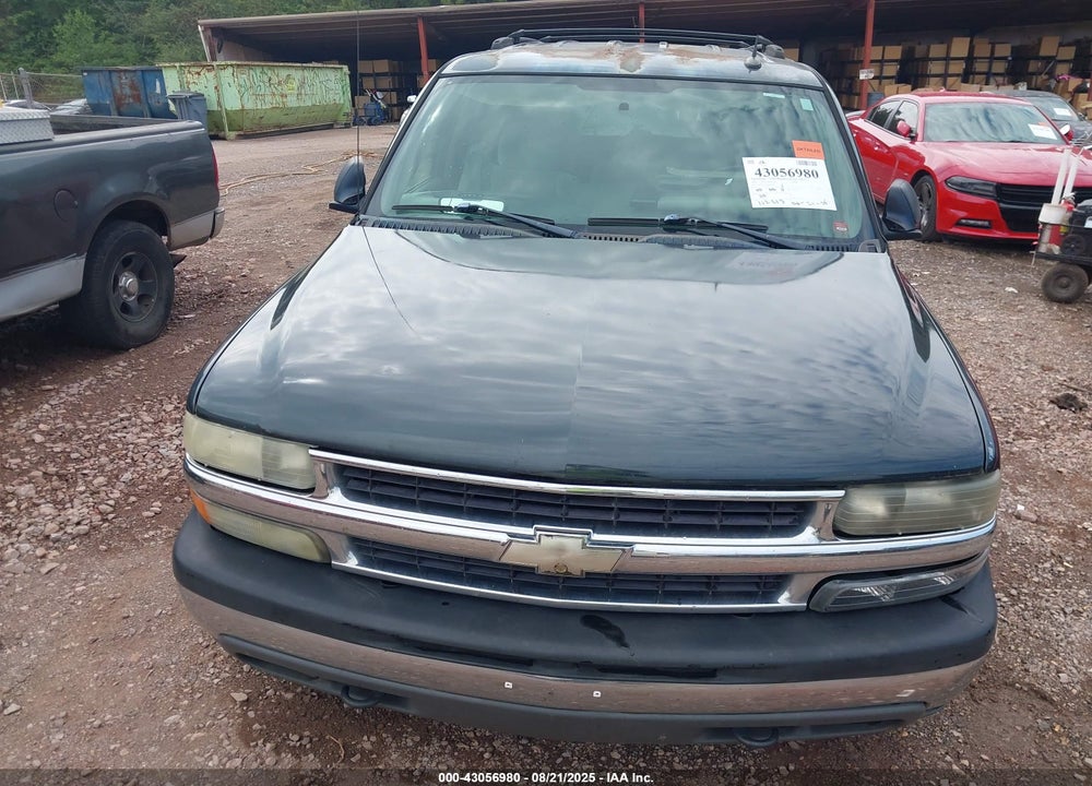 2005 CHEVROLET TAHOE LS VIN: 1GNEK13T05J220212