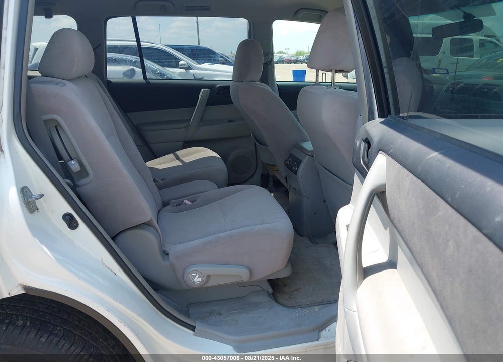 2008 TOYOTA HIGHLANDER VIN: JTEES41A082030500