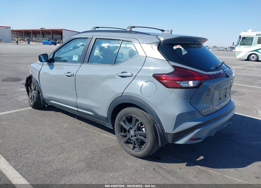 2021 NISSAN KICKS VIN: 3N1CP5DVXML529298