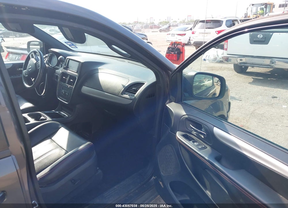2015 DODGE GRAND CARAVAN R/T VIN: 2C4RDGEG9FR568742