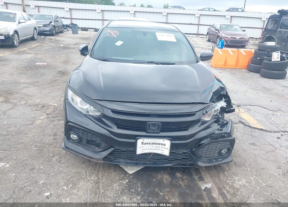 2018 HONDA CIVIC VIN: SHHFK7H4XJU215083