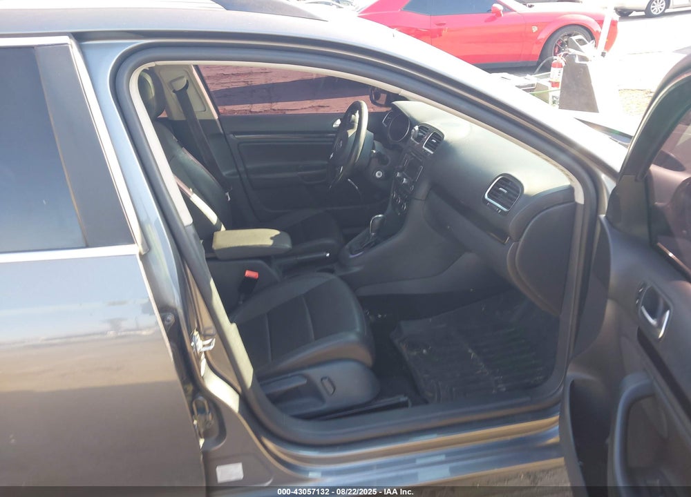 2014 VOLKSWAGEN JETTA VIN: 3VWPL7AJXEM604047