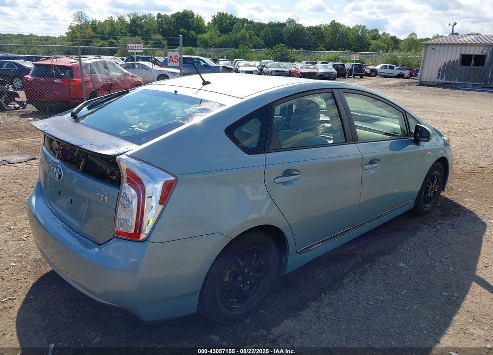 2014 TOYOTA PRIUS TWO VIN: JTDKN3DU5E1739097