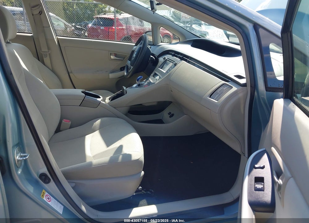 2014 TOYOTA PRIUS TWO VIN: JTDKN3DU5E1739097