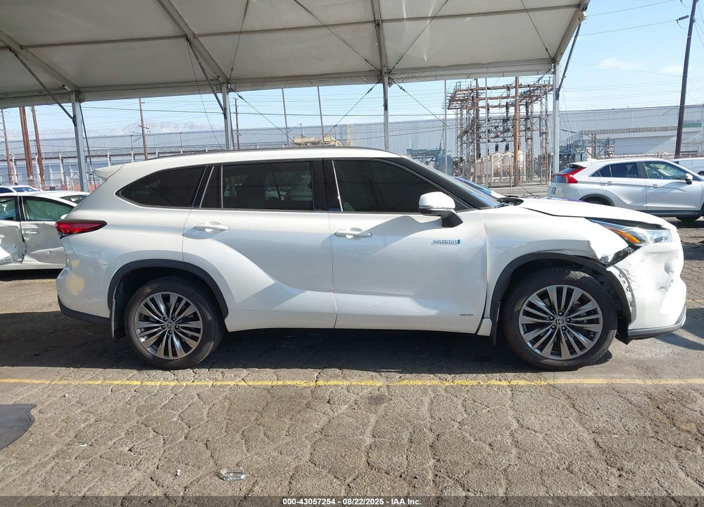 2020 TOYOTA HIGHLANDER VIN: 5TDEBRCH9LS001090