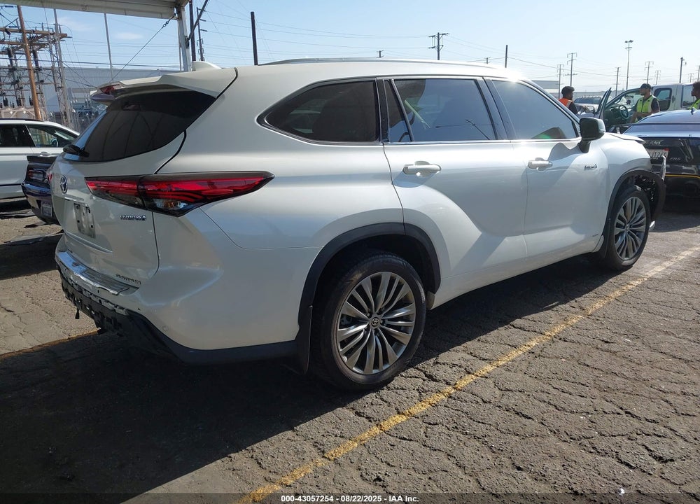 2020 TOYOTA HIGHLANDER VIN: 5TDEBRCH9LS001090