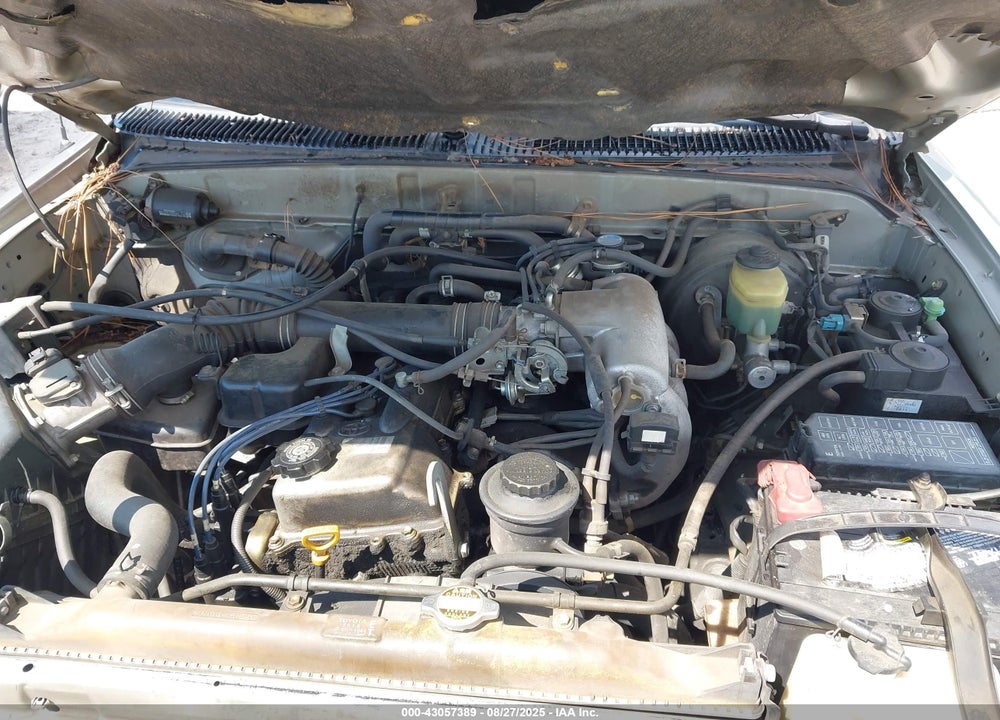 2000 TOYOTA 4RUNNER VIN: JT3GM84R5Y0063847