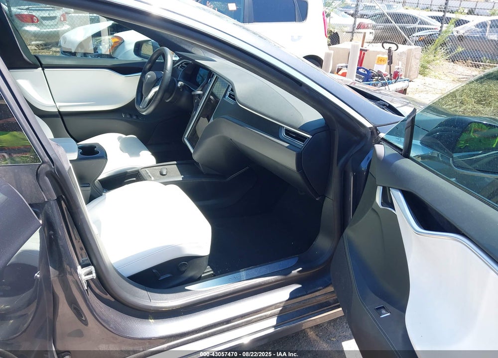 2017 TESLA MODEL S VIN: 5YJSA1E20HF229121