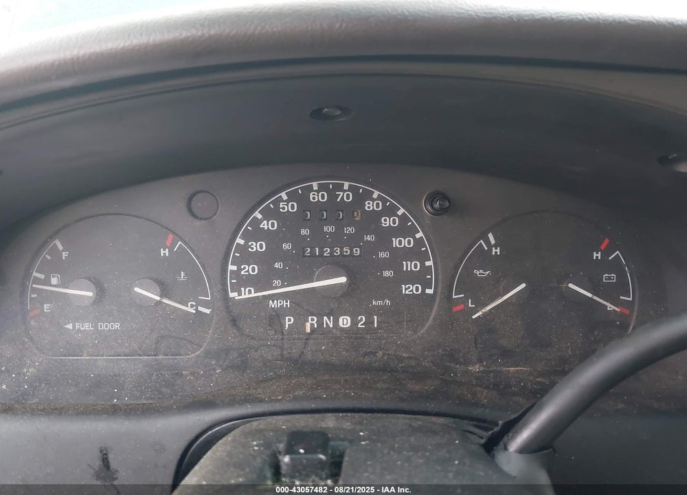 2000 FORD RANGER XL/XLT VIN: 1FTYR10V6YTA68369