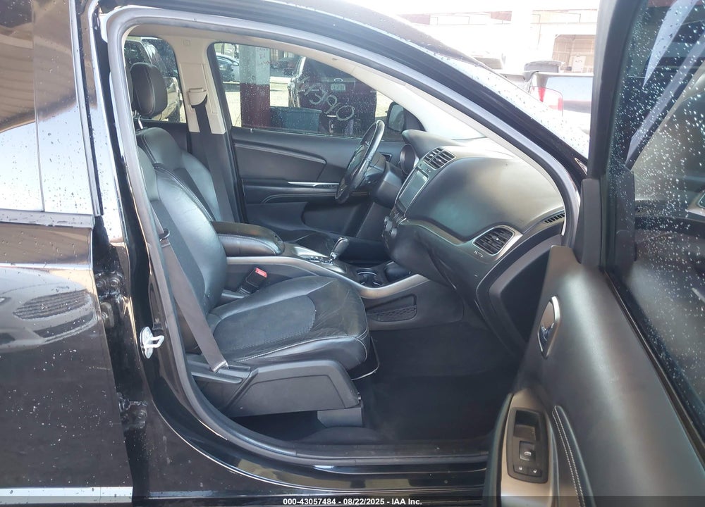 2018 DODGE JOURNEY VIN: 3C4PDCGB3JT353123