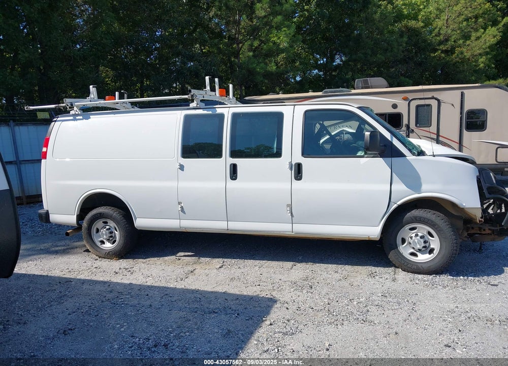 2016 CHEVROLET EXPRESS 3500 WORK VAN VIN: 1GCZGHFG1G1144747