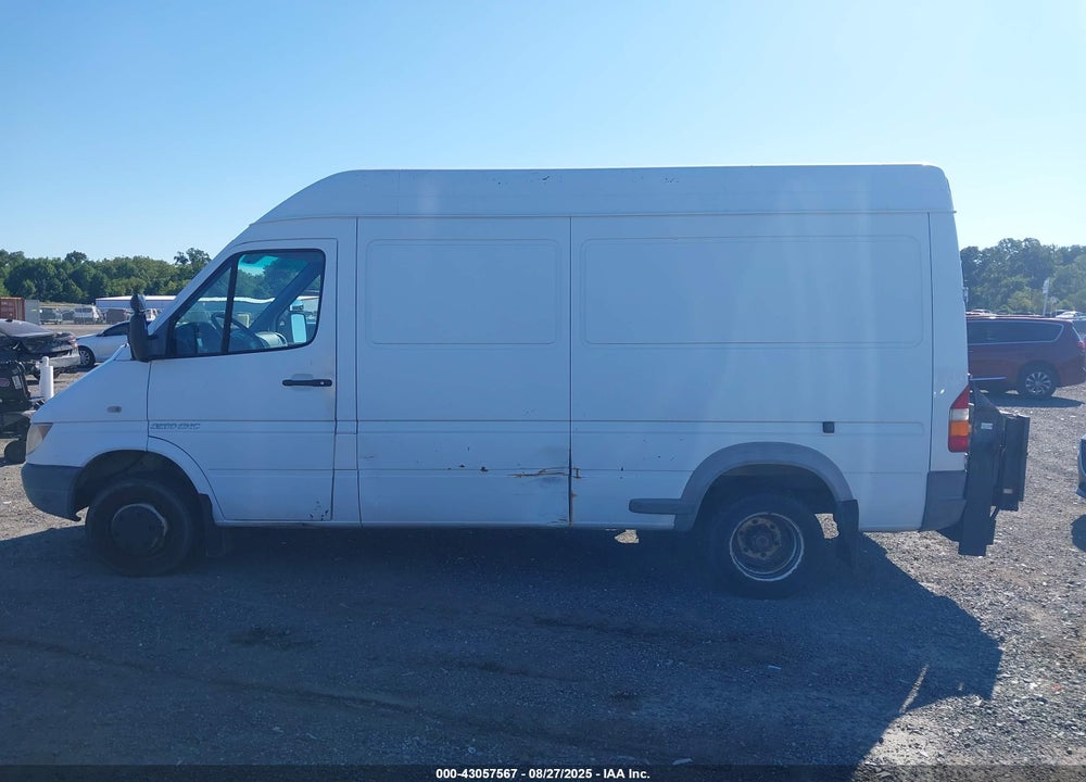2006 FREIGHTLINER SPRINTER 3500 VIN: WDYPD444165962055