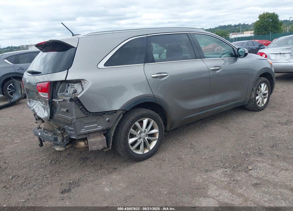 2016 KIA SORENTO 3.3L LX VIN: 5XYPG4A52GG145878