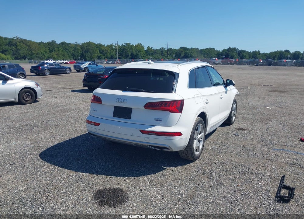 2018 AUDI Q5 VIN: WA1BNAFY6J2114565