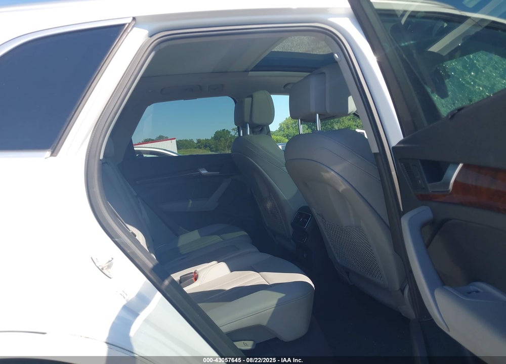 2018 AUDI Q5 VIN: WA1BNAFY6J2114565