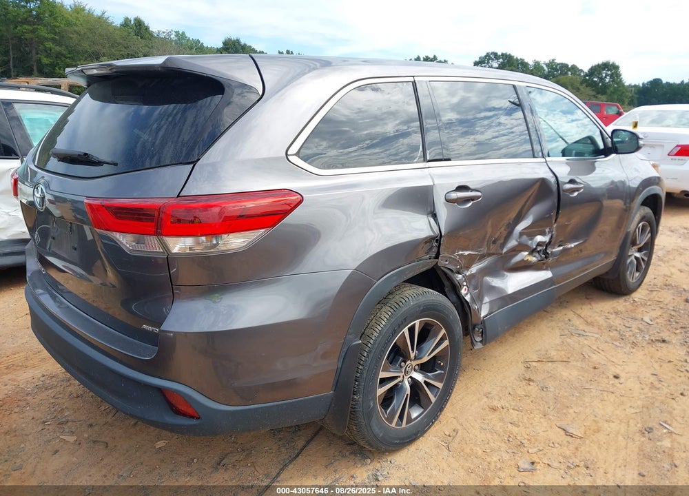2019 TOYOTA HIGHLANDER VIN: 5TDBZRFH5KS969986