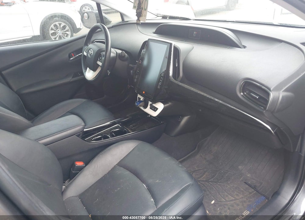 2017 TOYOTA PRIUS PRIME VIN: JTDKARFPXH3022127