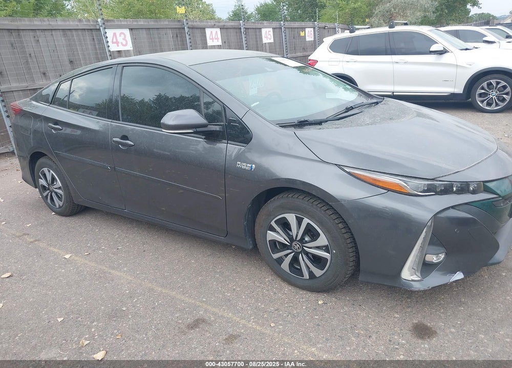 2017 TOYOTA PRIUS PRIME VIN: JTDKARFPXH3022127