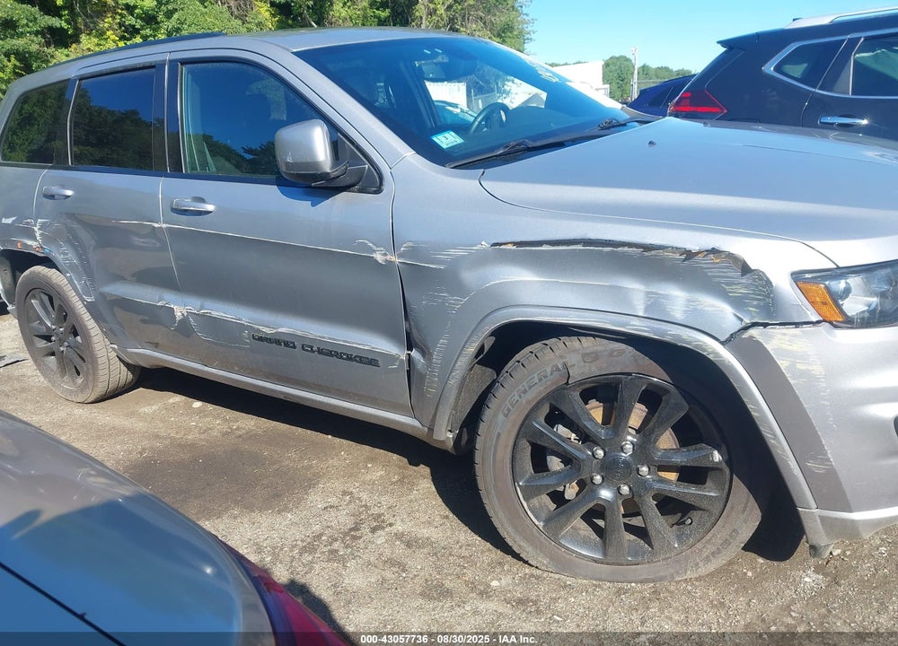 2018 JEEP GRAND CHEROKEE VIN: 1C4RJFAG4JC388918