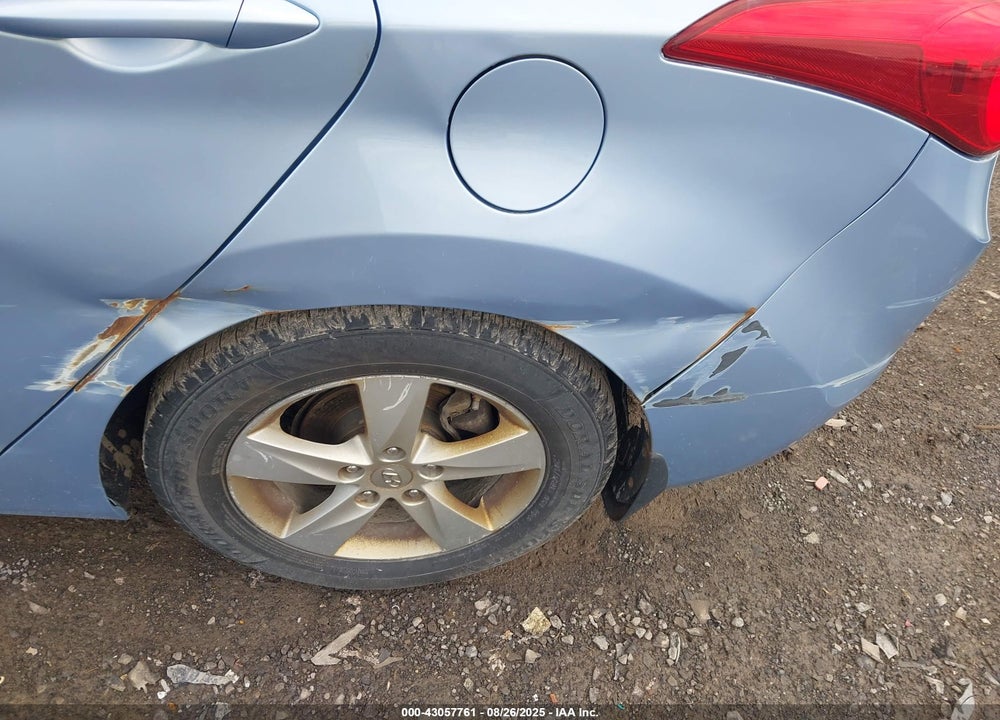 2013 HYUNDAI ELANTRA VIN: KMHDH4AE2DU531707