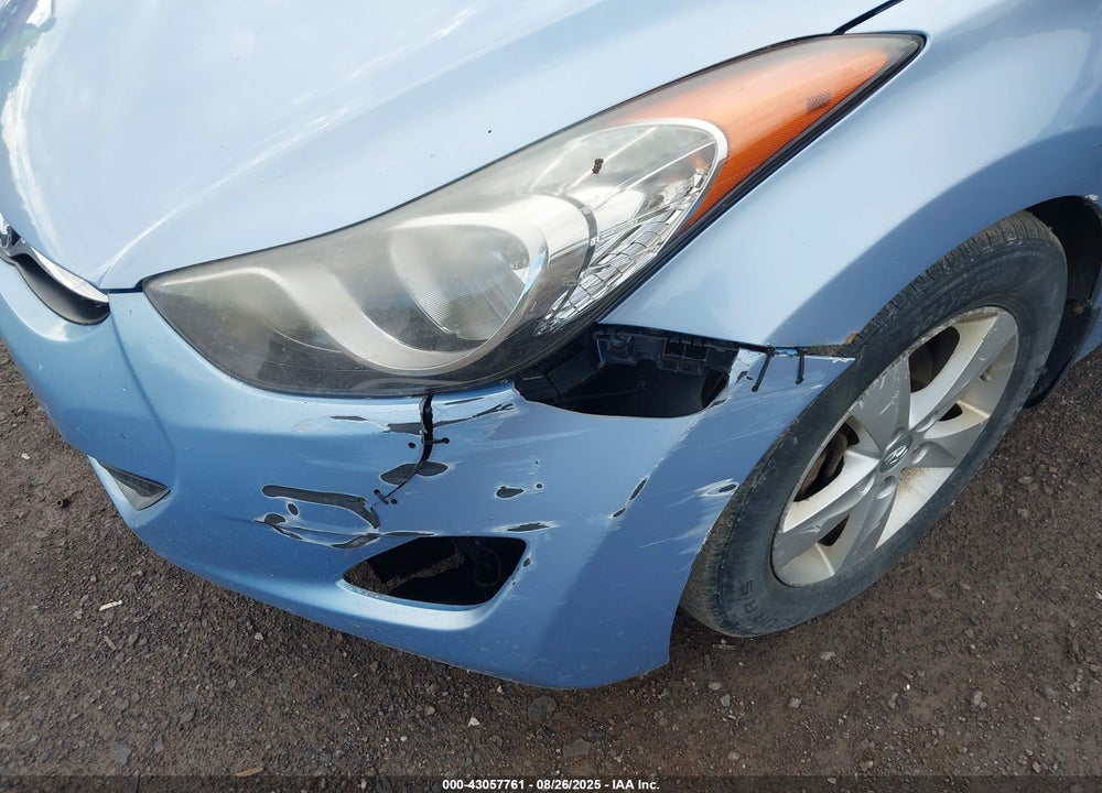 2013 HYUNDAI ELANTRA VIN: KMHDH4AE2DU531707