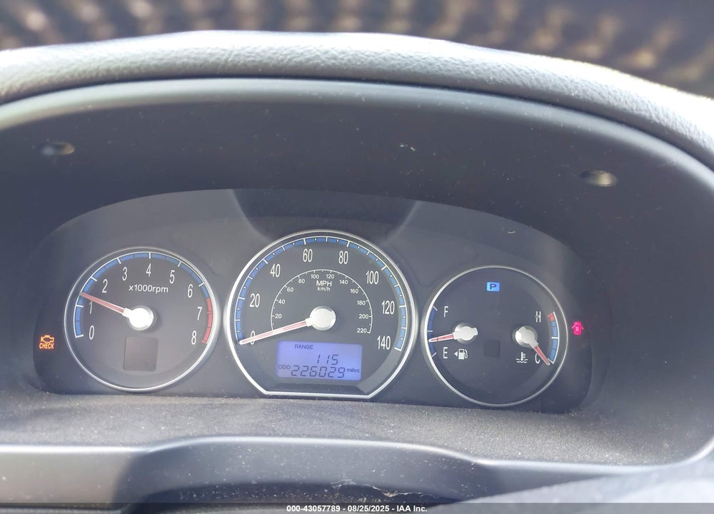 2007 HYUNDAI SANTA FE GLS VIN: 5NMSG13D57H121982