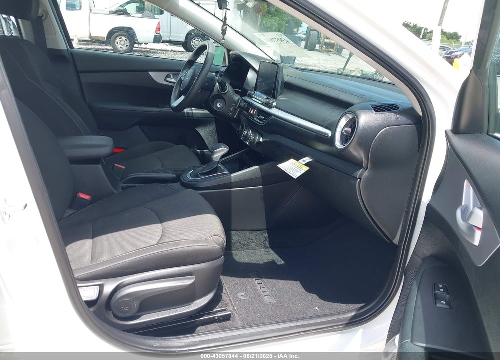 2023 KIA FORTE LXS VIN: 3KPF24AD7PE508674