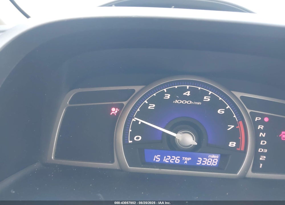 2011 HONDA CIVIC VIN: 19XFA1F58BE042197
