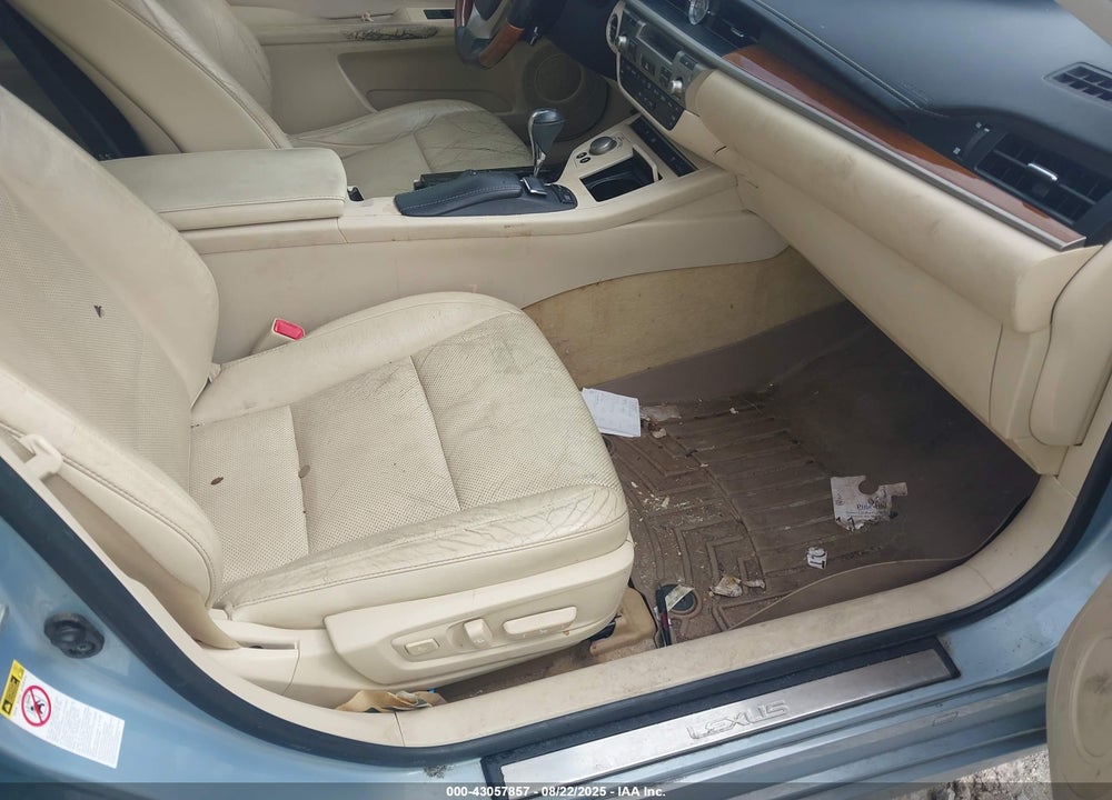 2013 LEXUS ES 300H VIN: JTHBW1GG6D2004594