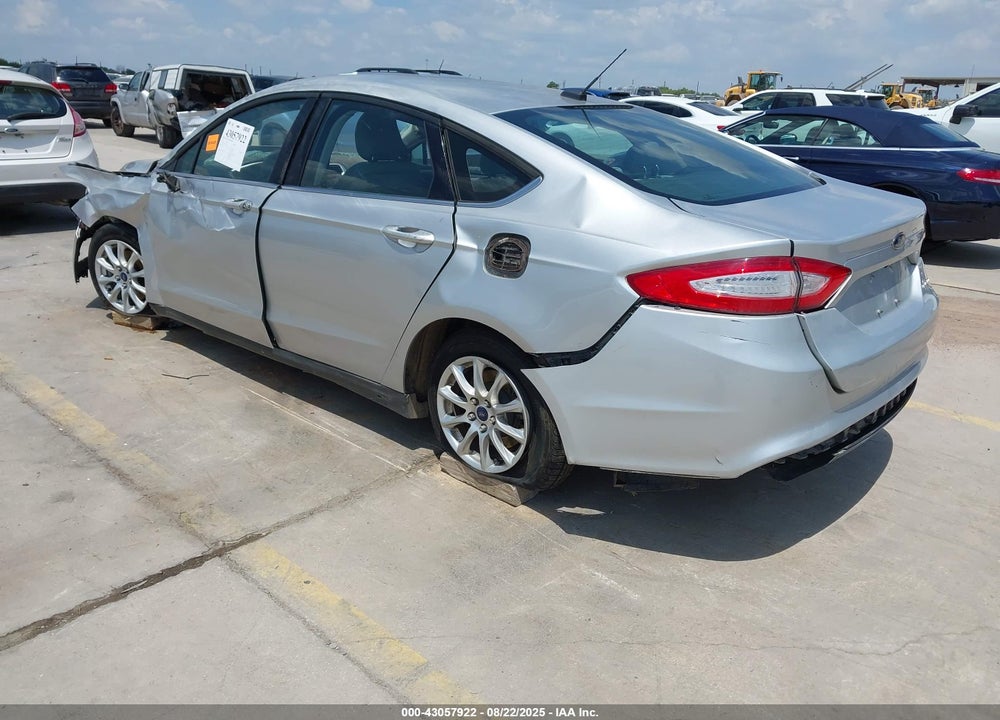 2015 FORD FUSION S VIN: 3FA6P0G70FR293356
