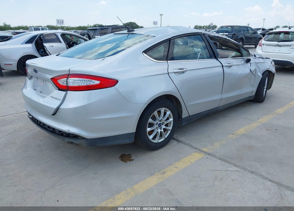 2015 FORD FUSION S VIN: 3FA6P0G70FR293356